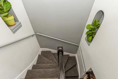 10720 S Champlain Ave, Chicago, IL 60628 photo 19