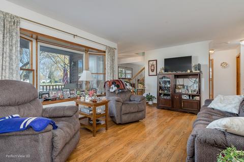 4204 Peacock Ct, Rolling Meadows, IL 60008 photo 6