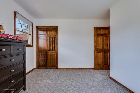 4204 Peacock Ct, Rolling Meadows, IL 60008 photo 12