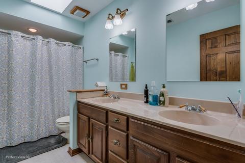 4204 Peacock Ct, Rolling Meadows, IL 60008 photo 17