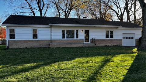 1601 Normandy Dr, Champaign, IL 61821 photo 1