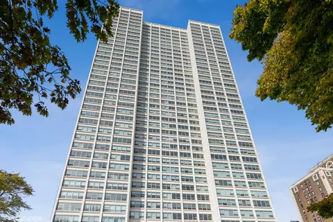 1700 E 56th St #3709-3710, Chicago, IL 60637