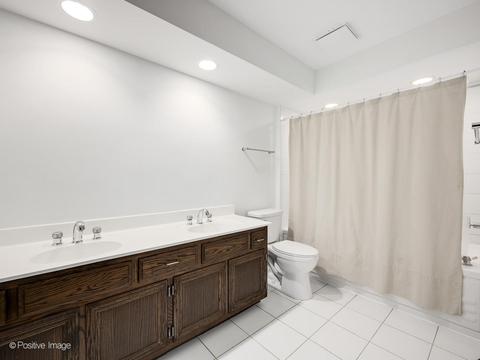 8485 Clynderven Rd, Burr Ridge, IL 60527 photo 18