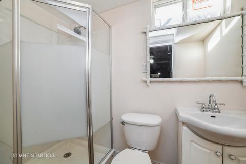 871 Adams St, Elgin, IL 60123 photo 9