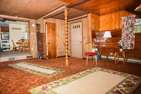 557 Penrose Rd, Dixon, IL 61021 photo 4