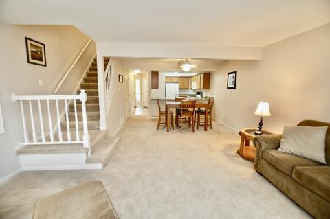 1705 Pine St, Mchenry, IL 60051 photo 3