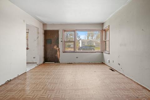 3005 Wallace Ave, Steger, IL 60475 photo 24
