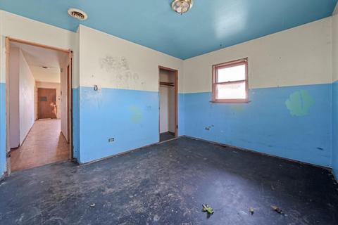3005 Wallace Ave, Steger, IL 60475 photo 10