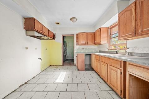 3005 Wallace Ave, Steger, IL 60475 photo 15