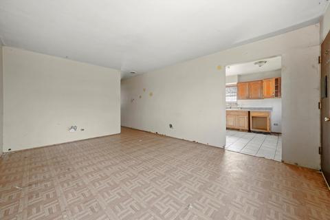 3005 Wallace Ave, Steger, IL 60475 photo 26