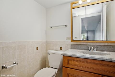 340 Dover Ln, Des Plaines, IL 60018 photo 14