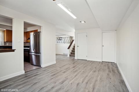 340 Dover Ln, Des Plaines, IL 60018 photo 5