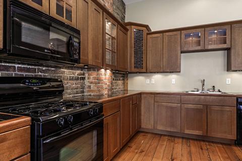 221 E Front St #2, Bloomington, IL 61701 photo 8