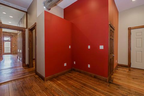 221 E Front St #2, Bloomington, IL 61701 photo 11