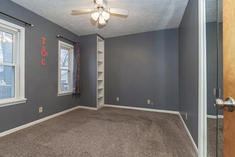 910 N Linden St, Normal, IL 61761 photo 14