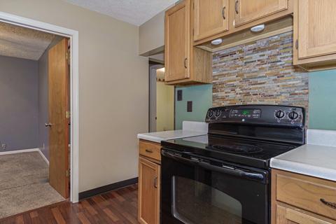 910 N Linden St, Normal, IL 61761 photo 10