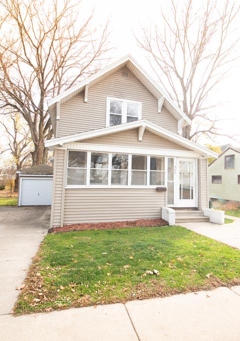 308 E Mckenney St, Dixon, IL 61021 photo 1