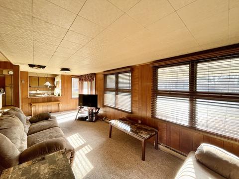 1325 Wing St, Elgin, IL 60123 photo 11
