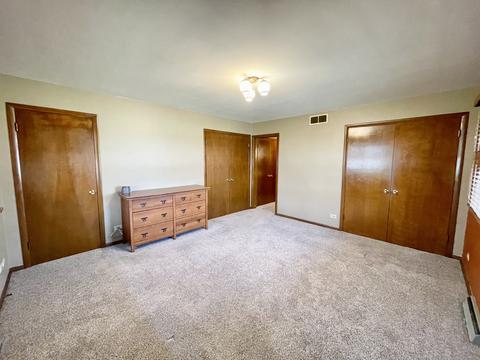 1325 Wing St, Elgin, IL 60123 photo 18