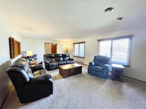 1325 Wing St, Elgin, IL 60123 photo 6