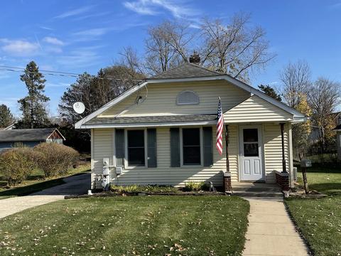 511 Gertrude St, Elgin, IL 60123 photo 1
