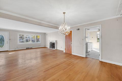 338 S Elm St, Itasca, IL 60143 photo 8