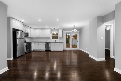 208 Macgregor Rd, Lockport, IL 60441 photo 3