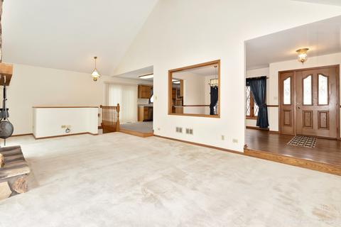 2015 Bryn Mawr Ct, Johnsburg, IL 60051 photo 7