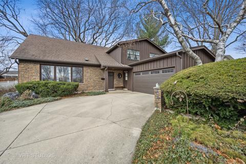 4607 Thorntree Ln, Rolling Meadows, IL 60008 photo 3