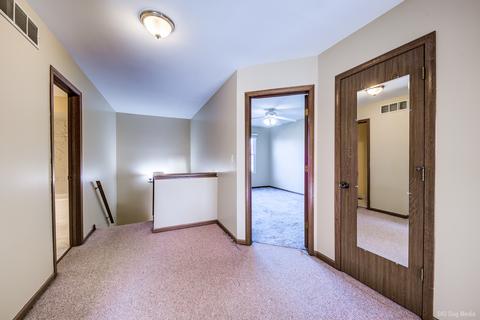 1127 E Treeline Dr, Lockport, IL 60441 photo 10