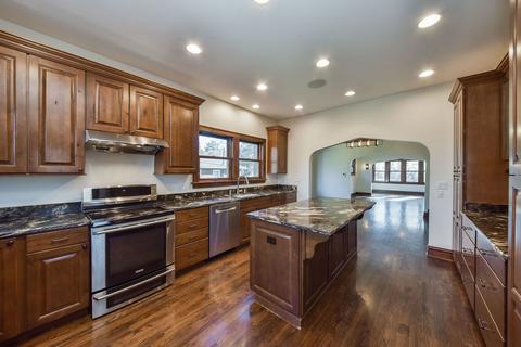 507 Evergreen St, Wheaton, IL 60187 photo 10