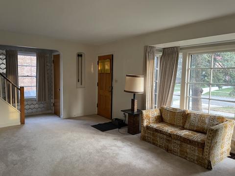 656 Rose Ave, Des Plaines, IL 60016 photo 5