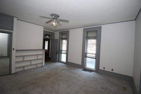 1006 E Main St, Clinton, IL 61727 photo 16