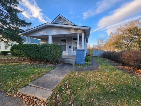 414 Beecher St, Bloomington, IL 61701 photo 1