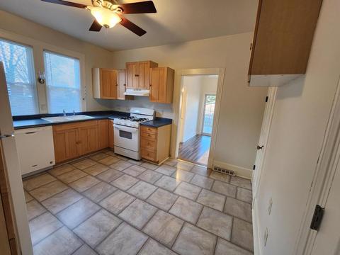 414 Beecher St, Bloomington, IL 61701 photo 15
