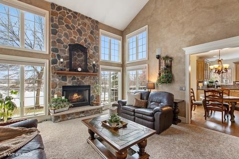 1330 Stonegate Rd, Algonquin, IL 60102 photo 12