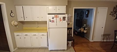 649 N High St, Bement, IL 61813 photo 6