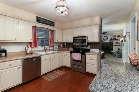 1308 Spear Dr, Normal, IL 61761 photo 5