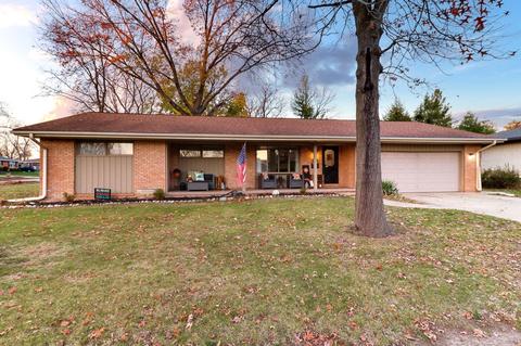 1308 Spear Dr, Normal, IL 61761 photo 1