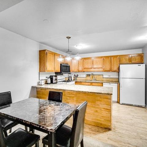 1925 Bayview Ln, Aurora, IL 60506 photo 5