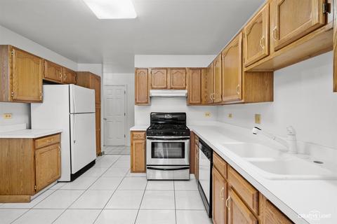 2134 Peach Tree Ln, Algonquin, IL 60102 photo 11