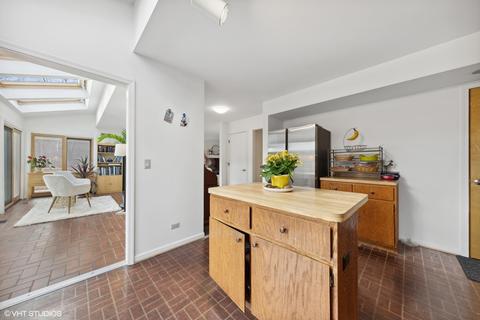 1908 Cherry St, Wheaton, IL 60187 photo 14