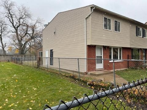 1210 E 69th St, Chicago, IL 60637 photo 2