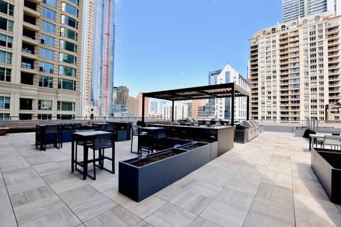 30 E Huron St #1706, Chicago, IL 60611 photo 24