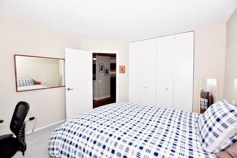 30 E Huron St #1706, Chicago, IL 60611 photo 20