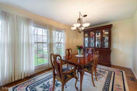 640 Durham Ln, Hoffman Estates, IL 60169 photo 7