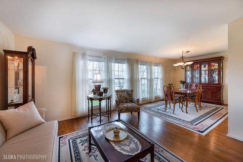 640 Durham Ln, Hoffman Estates, IL 60169 photo 5