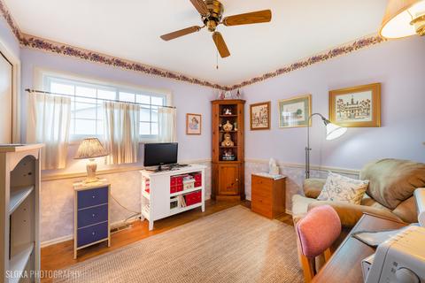 640 Durham Ln, Hoffman Estates, IL 60169 photo 15