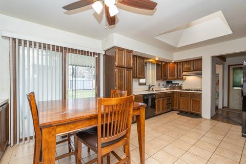 15480 Lawndale Ave, Markham, IL 60428 photo 5