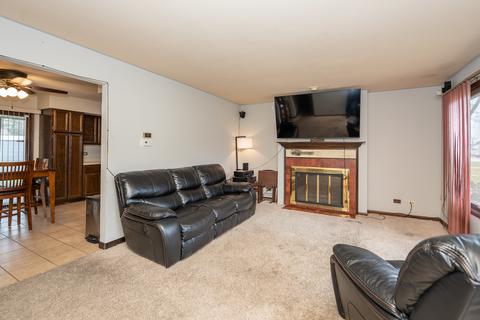 15480 Lawndale Ave, Markham, IL 60428 photo 3
